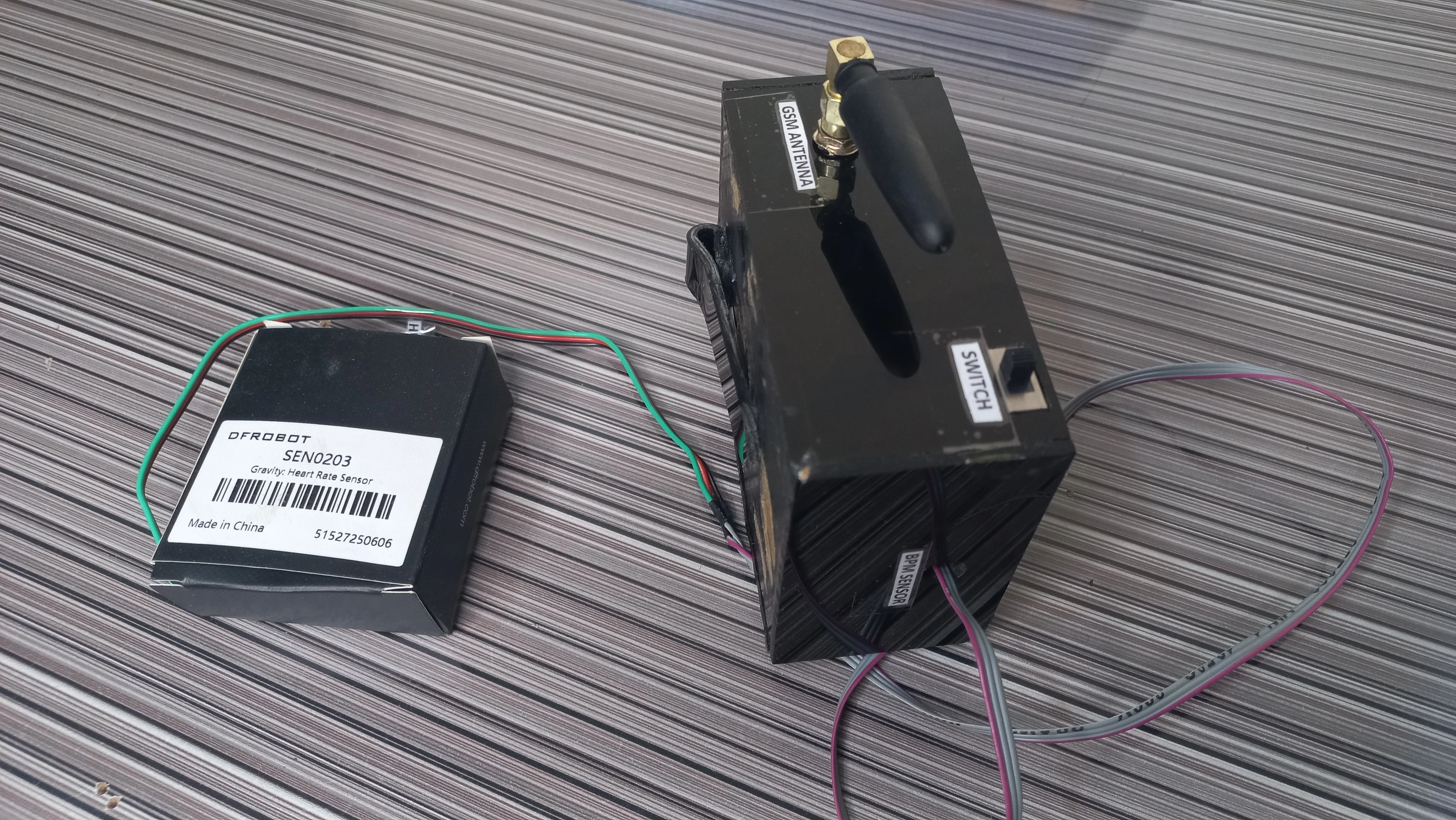 DFRobot sensor box with completed device