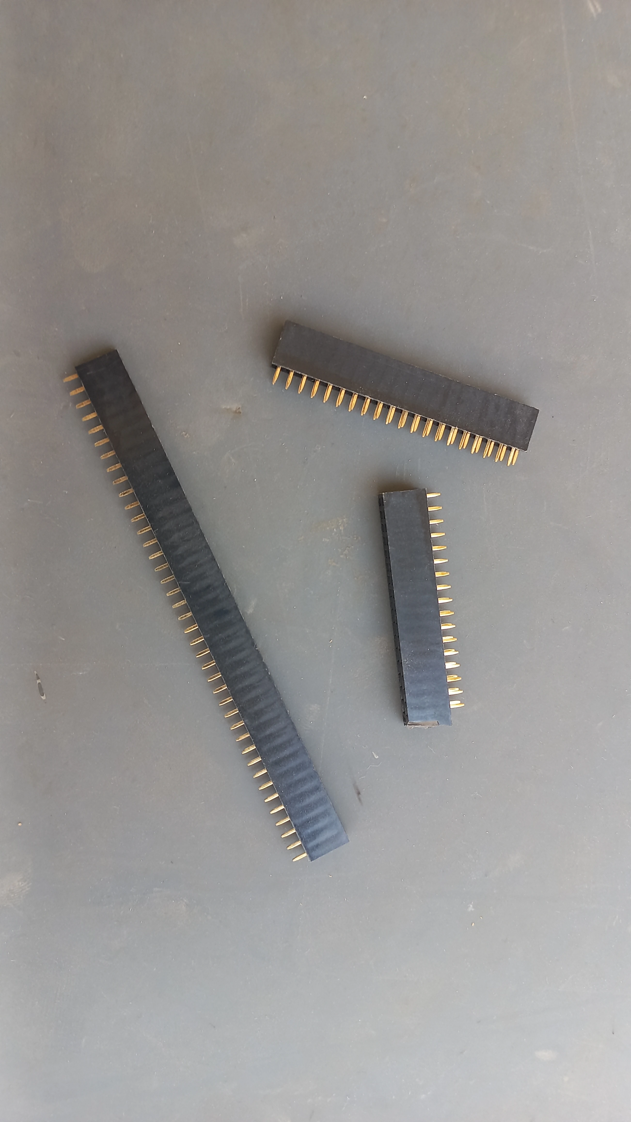 Female pin header strips